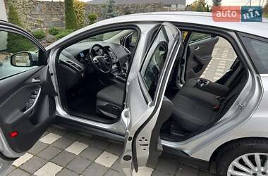 Хэтчбек Ford Focus 2014 в 