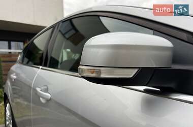 Хэтчбек Ford Focus 2014 в 