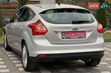 Хэтчбек Ford Focus 2014 в 