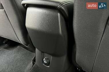 Хэтчбек Ford Focus 2014 в 