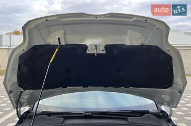 Хэтчбек Ford Focus 2014 в 