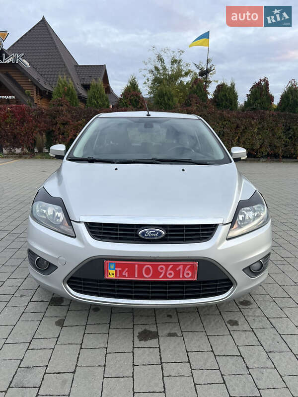 Хэтчбек Ford Focus 2009 в Стрые