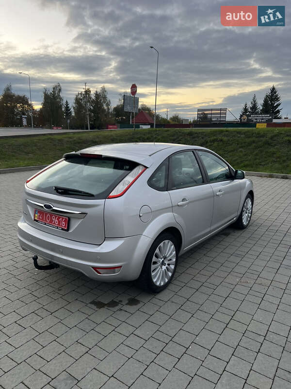 Хэтчбек Ford Focus 2009 в Стрые
