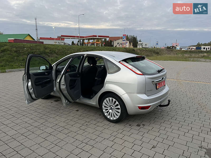 Хэтчбек Ford Focus 2009 в Стрые