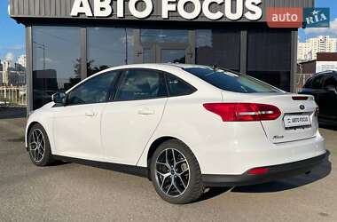 Седан Ford Focus 2017 в  фото 5 Седан Ford Focus 2017 в