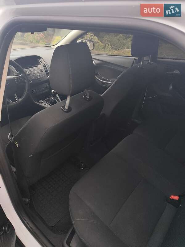 Універсал Ford Focus 2016 в Умані фото 7 Універсал Ford Focus 2016 в Умані