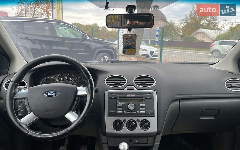 Седан Ford Focus 2006 в Коломиї