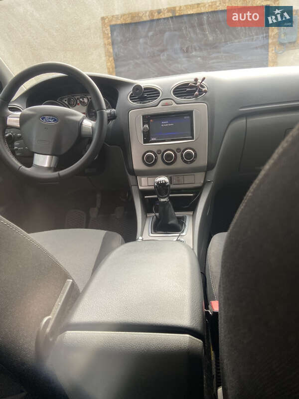 Хэтчбек Ford Focus 2009 в Одессе