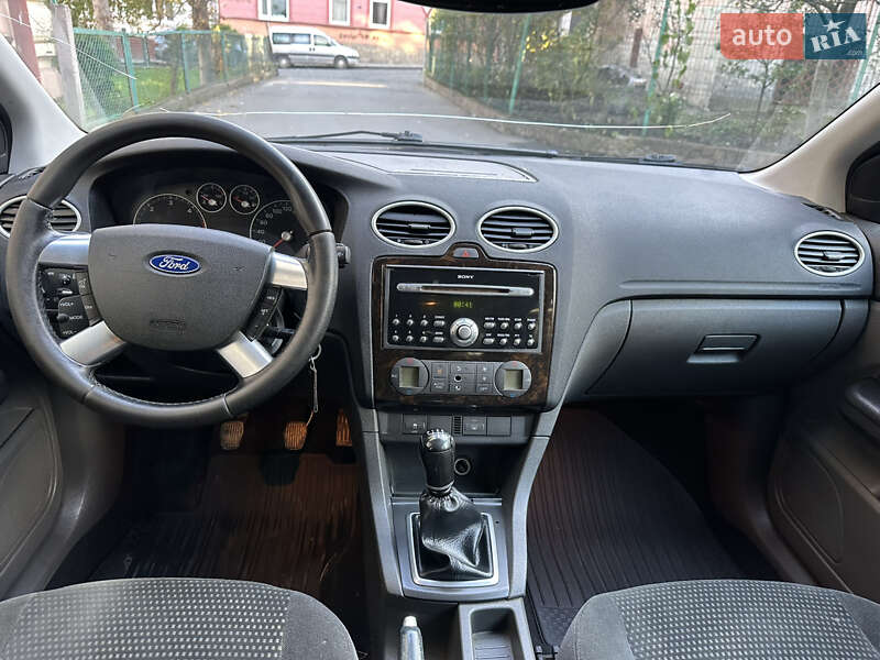 Хетчбек Ford Focus 2005 в Чернівцях фото 26 Хетчбек Ford Focus 2005 в Чернівцях