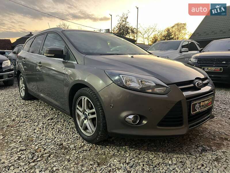 Ford Focus 2011