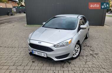 Седан Ford Focus 2015 в 