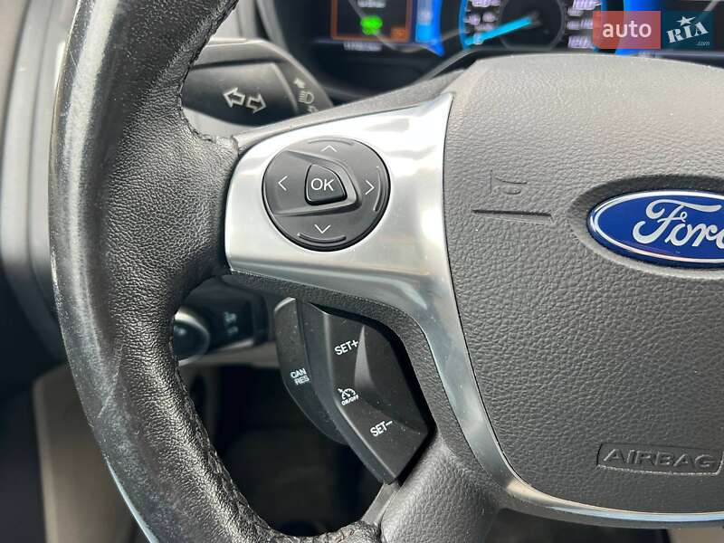 Седан Ford Focus 2016 в Києві