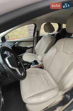 Хэтчбек Ford Focus 2013 в Тернополе