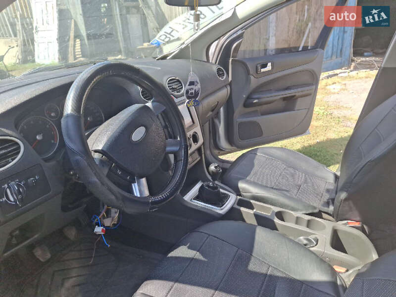 Седан Ford Focus 2006 в Решетилівці