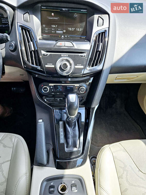 Хетчбек Ford Focus 2014 в Львові