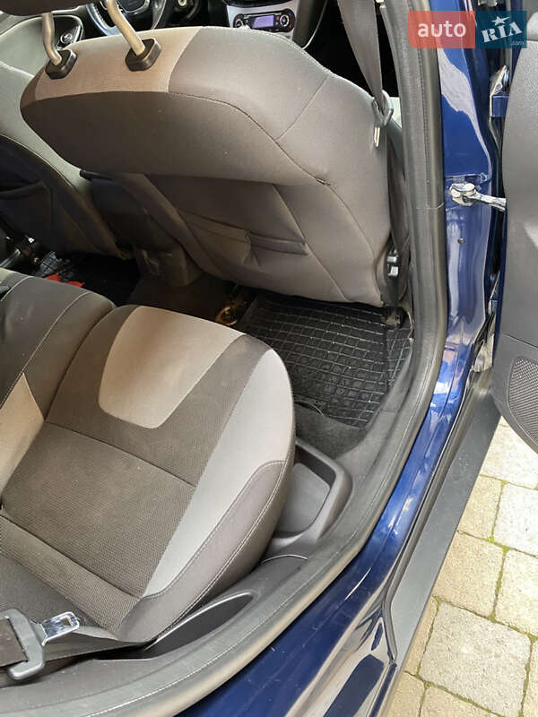 Хетчбек Ford Focus 2013 в Коломиї