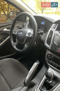 Универсал Ford Focus 2011 в 