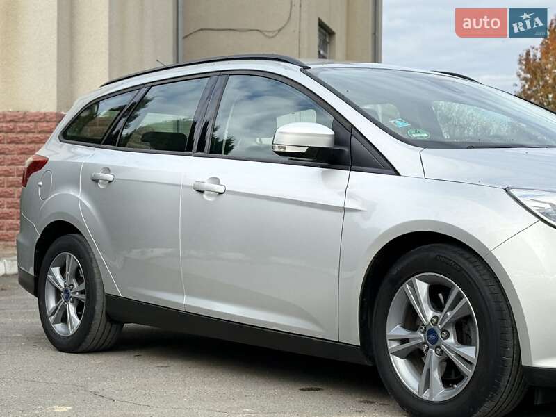 Універсал Ford Focus 2014 в Новій Ушиці фото 2 Універсал Ford Focus 2014 в Новій Ушиці