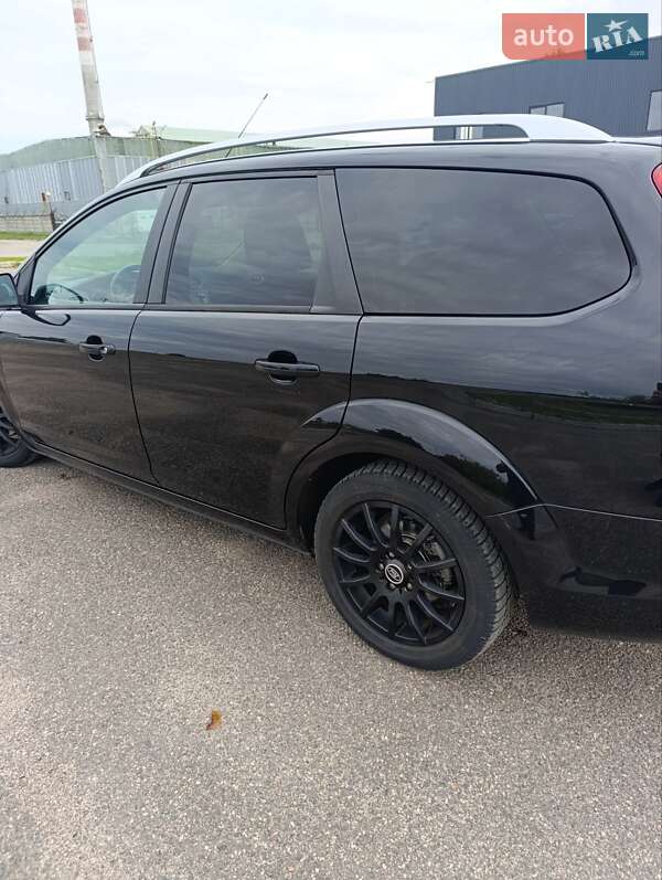 Универсал Ford Focus 2010 в Черкассах