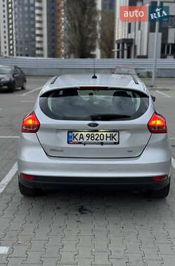 Хэтчбек Ford Focus 2016 в Киеве
