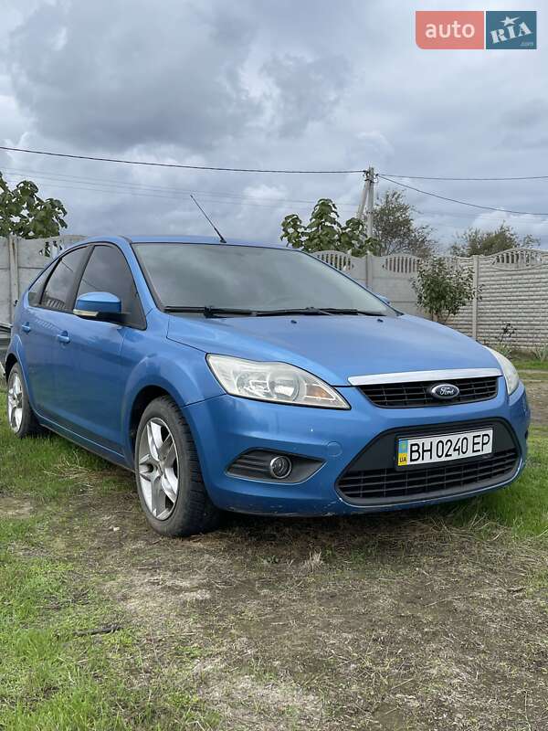 Хетчбек Ford Focus 2010 в Малодолинському