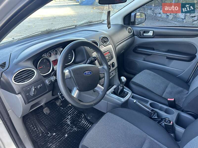 Універсал Ford Focus 2010 в Коломиї фото 14 Універсал Ford Focus 2010 в Коломиї