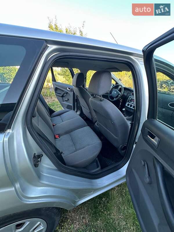 Універсал Ford Focus 2005 в Луцьку