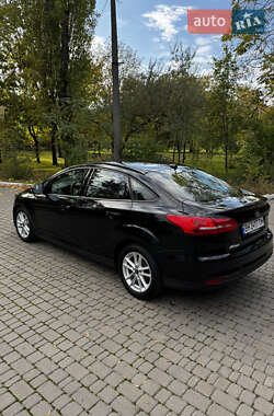 Седан Ford Focus 2016 в 