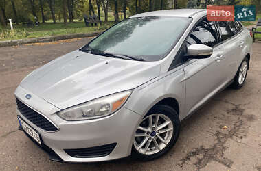 Седан Ford Focus 2015 в 