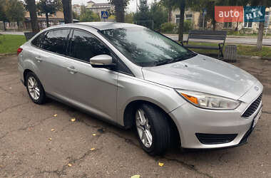 Седан Ford Focus 2015 в 
