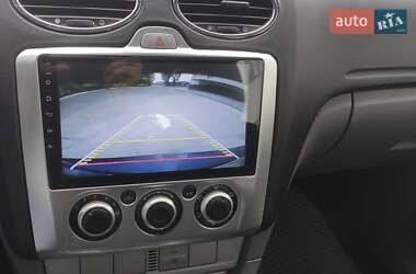 Хэтчбек Ford Focus 2008 в 