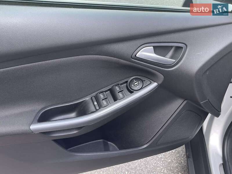 Універсал Ford Focus 2013 в Трускавці
