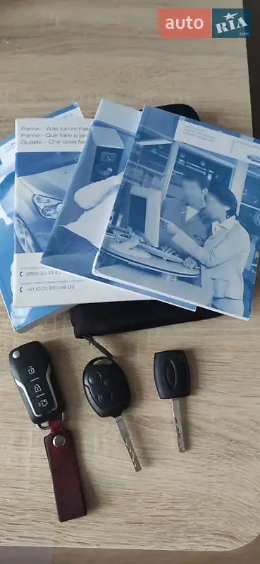 Хетчбек Ford Focus 2008 в Вараші документ