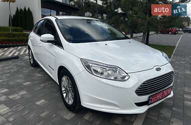 Хэтчбек Ford Focus 2018 в 