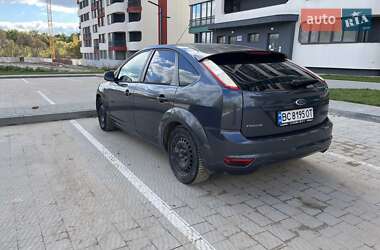 Хетчбек Ford Focus 2010 в  фото 3 Хетчбек Ford Focus 2010 в