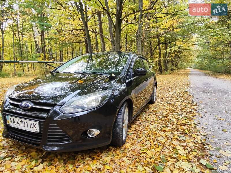 Седан Ford Focus 2011 в Киеве