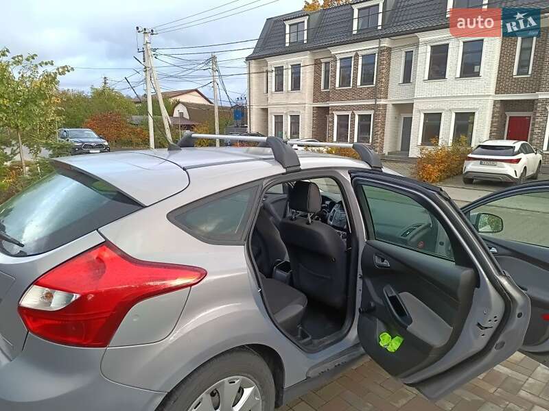 Хетчбек Ford Focus 2013 в Ірпені фото 8 Хетчбек Ford Focus 2013 в Ірпені