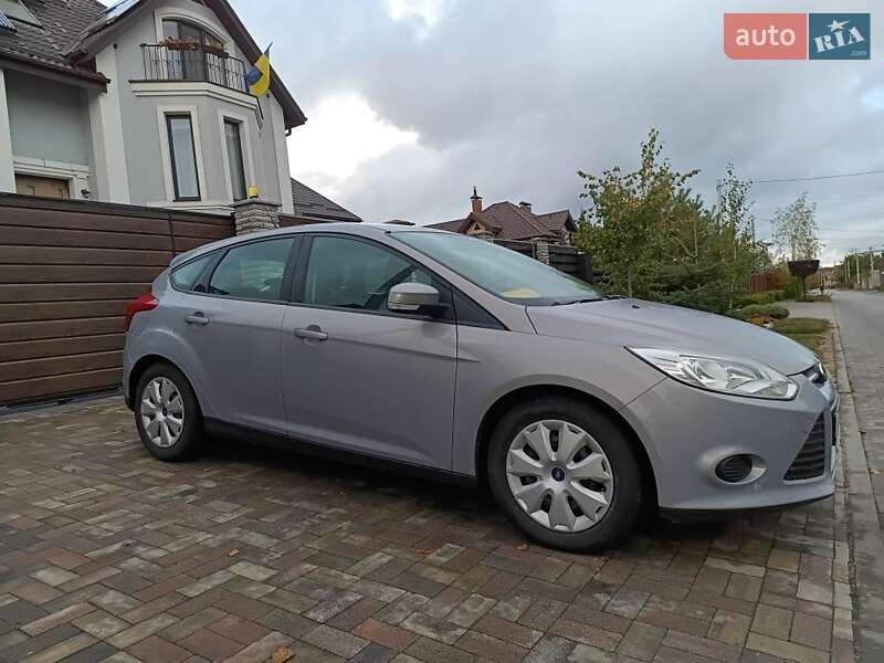 Хетчбек Ford Focus 2013 в Ірпені фото 12 Хетчбек Ford Focus 2013 в Ірпені