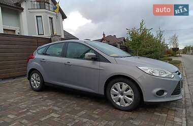 Хетчбек Ford Focus 2013 в 