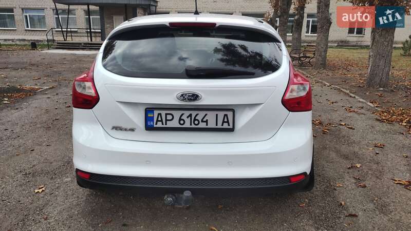 Хэтчбек Ford Focus 2012 в Запорожье фото 5 Хэтчбек Ford Focus 2012 в Запорожье
