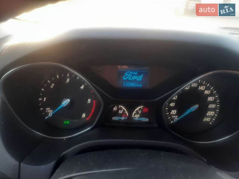 Универсал Ford Focus 2013 в Каменец-Подольском фото 3 Универсал Ford Focus 2013 в Каменец-Подольском