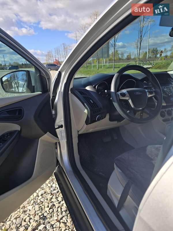 Седан Ford Focus 2012 в Ивано-Франковске фото 14 Седан Ford Focus 2012 в Ивано-Франковске