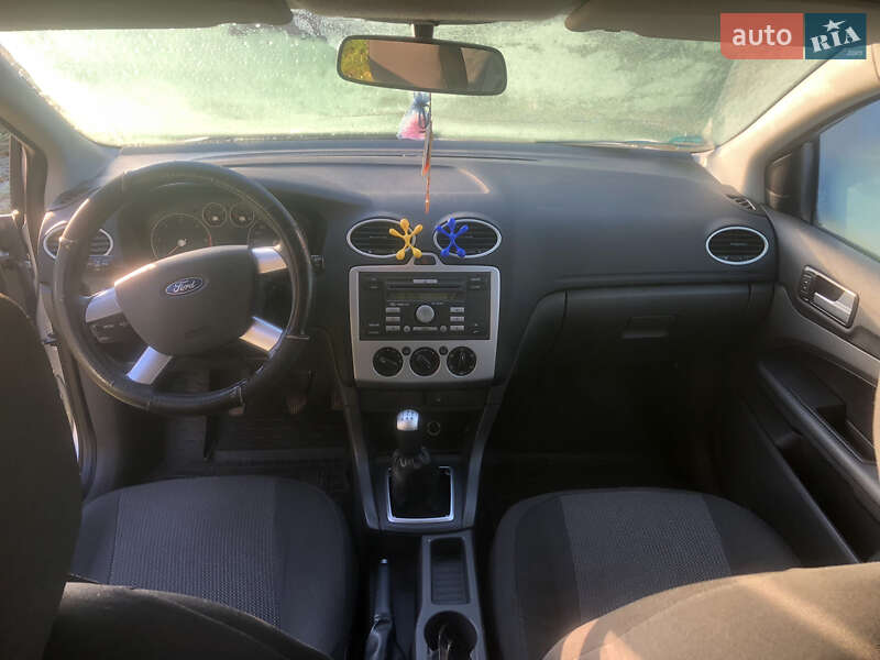 Хэтчбек Ford Focus 2007 в Самборе фото 2 Хэтчбек Ford Focus 2007 в Самборе
