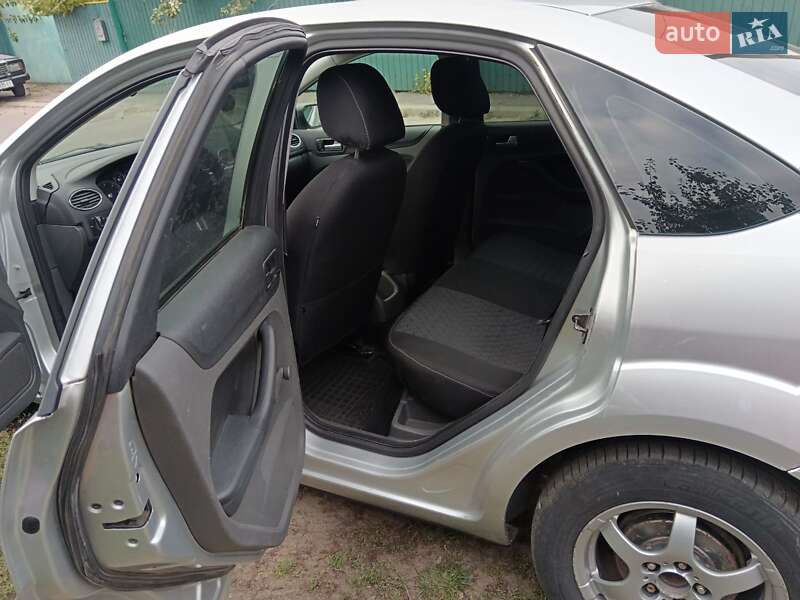 Седан Ford Focus 2007 в Черкасах