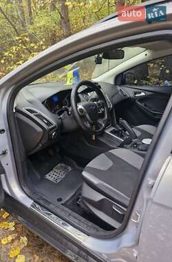 Универсал Ford Focus 2013 в 