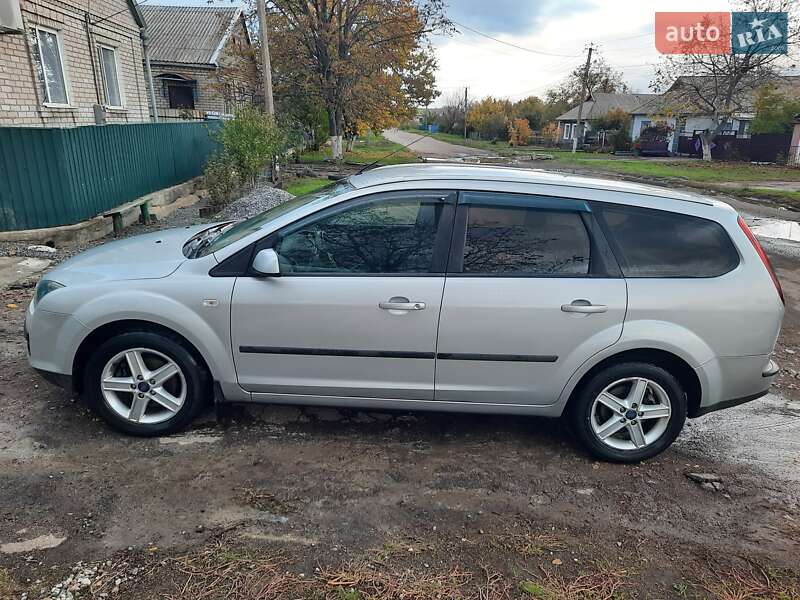 Універсал Ford Focus 2006 в Южноукраїнську