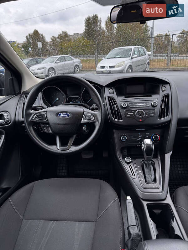 Седан Ford Focus 2016 в Києві