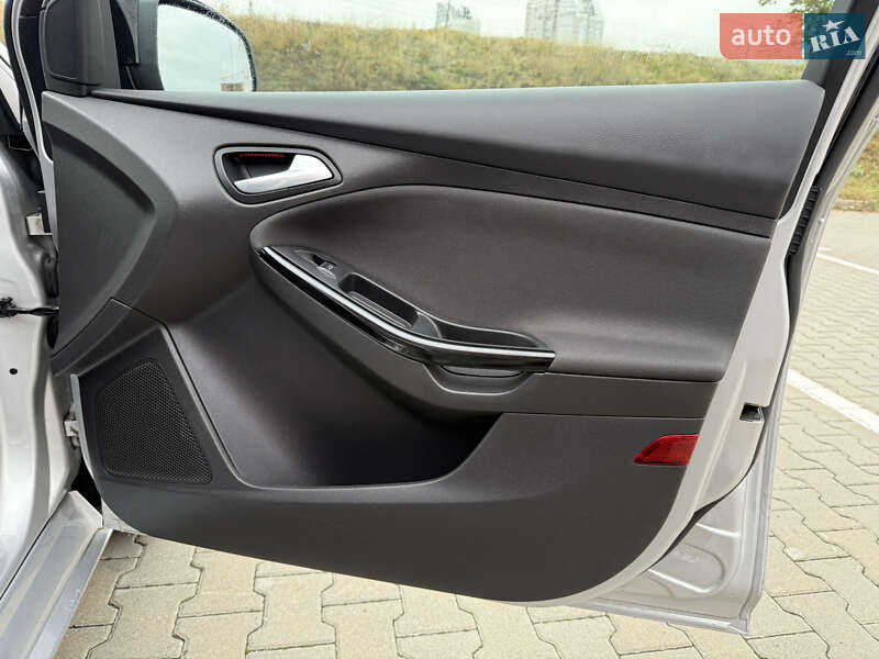 Універсал Ford Focus 2013 в Києві фото 26 Універсал Ford Focus 2013 в Києві