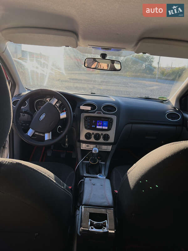 Универсал Ford Focus 2010 в Черновцах фото 11 Универсал Ford Focus 2010 в Черновцах