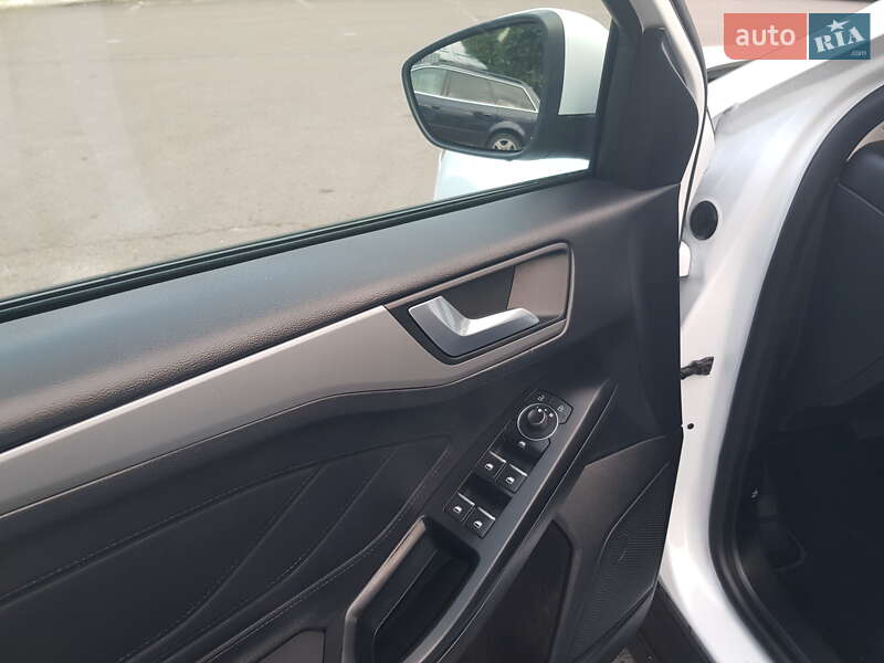 Универсал Ford Focus 2023 в Ровно